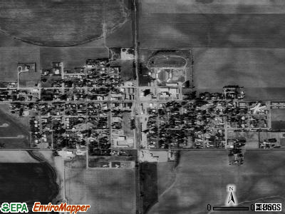 Pretty Prairie satellite photo by USGS