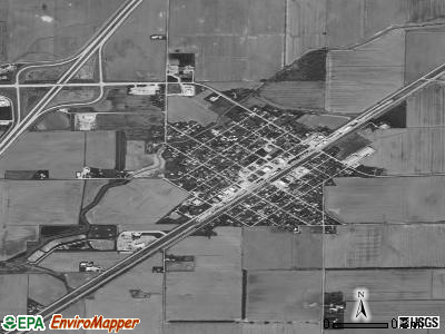 Farina satellite photo by USGS