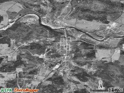 Eminence satellite photo by USGS