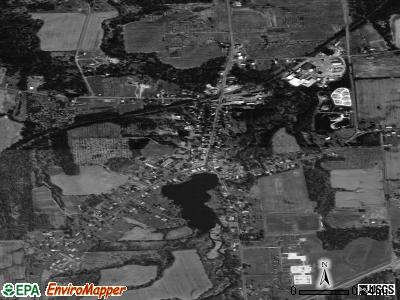 Red Creek satellite photo by USGS