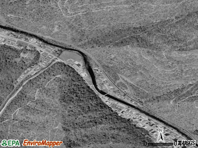 Whitesville satellite photo by USGS