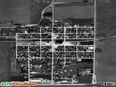Rising City satellite photo by USGS