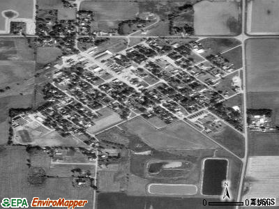 Wakonda satellite photo by USGS