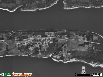 Kaw City satellite photo by USGS