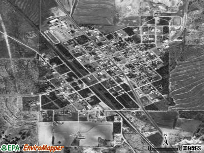 Blackwell satellite photo by USGS