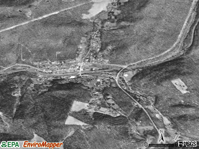 Newburg satellite photo by USGS