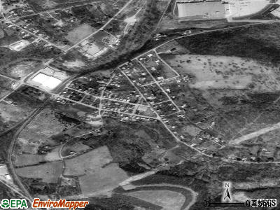Hunker satellite photo by USGS