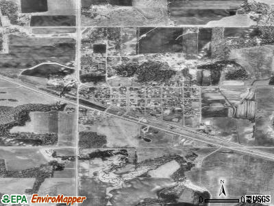 Gonvick satellite photo by USGS