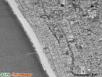 Hermosa Beach satellite photo by USGS