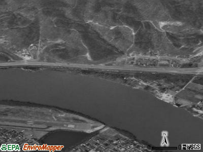 Hanging Rock satellite photo by USGS