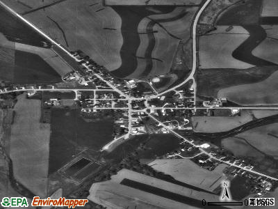 La Motte satellite photo by USGS