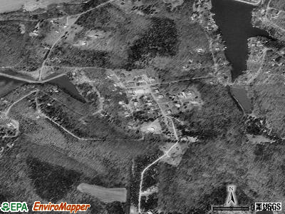 Cedar Hill Lakes satellite photo by USGS