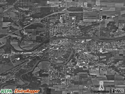 Defiance satellite photo by USGS