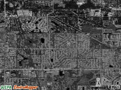 Sarasota Springs satellite photo by USGS
