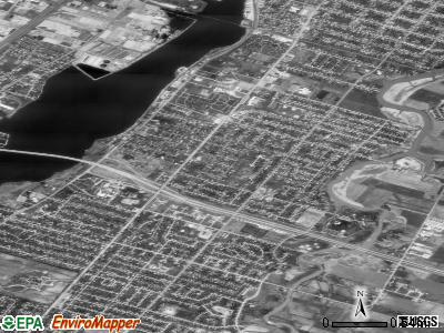 Allouez satellite photo by USGS