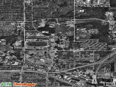 Warrensville Heights satellite photo by USGS