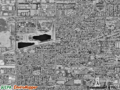 Vincent satellite photo by USGS