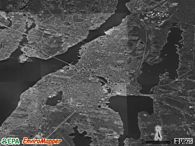 Fall River satellite photo by USGS