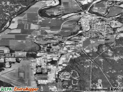 Arlington satellite photo by USGS