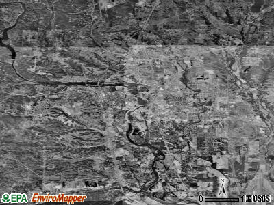 Redding satellite photo by USGS