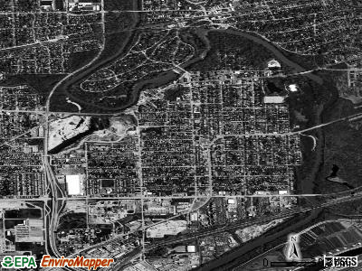 Lyons satellite photo by USGS