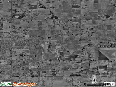 Vineyard satellite photo by USGS