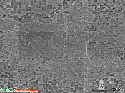 Fresno satellite photo by USGS