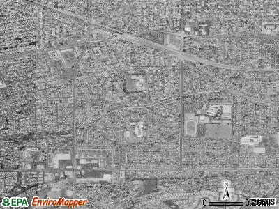 East La Mirada satellite photo by USGS