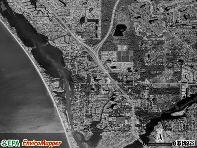 Laurel satellite photo by USGS