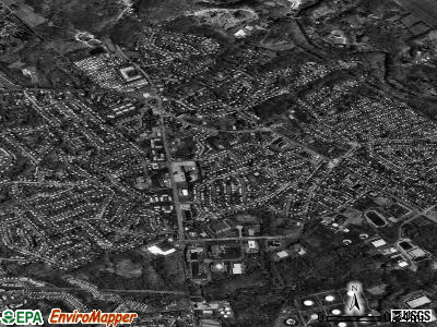 Village Green-Green Ridge satellite photo by USGS