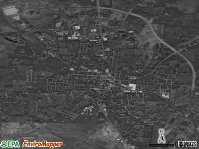 Harrodsburg satellite photo by USGS