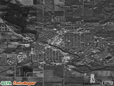 Charles City satellite photo by USGS
