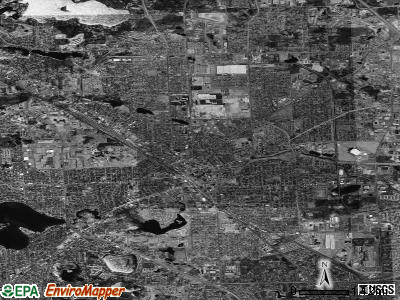 Pontiac satellite photo by USGS