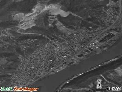 Martins Ferry satellite photo by USGS