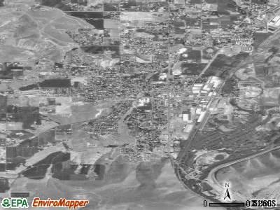Selah satellite photo by USGS