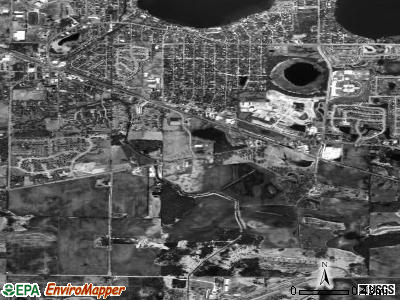 Round Lake Park satellite photo by USGS