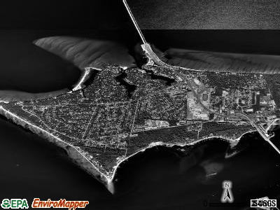 Gulf Breeze satellite photo by USGS