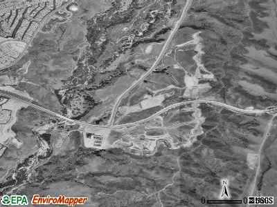 Las Flores satellite photo by USGS