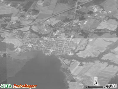 Edenton satellite photo by USGS