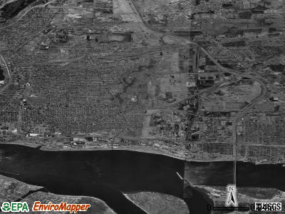 Niagara Falls satellite photo by USGS