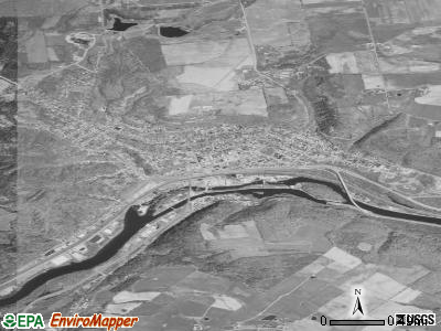 Little Falls satellite photo by USGS