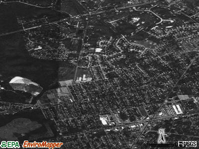 Wheatley Heights satellite photo by USGS