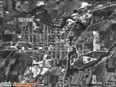 Mayville satellite photo by USGS