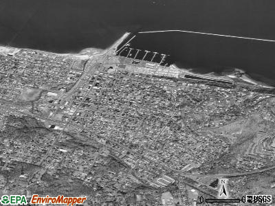 Atlantic Highlands satellite photo by USGS