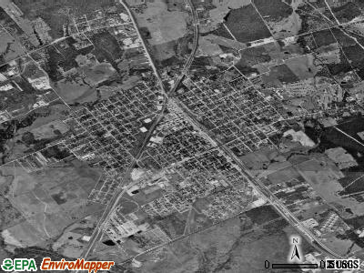 Hearne satellite photo by USGS