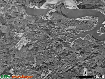 Oak Grove satellite photo by USGS