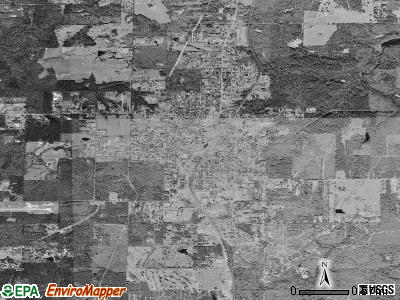 Vivian satellite photo by USGS