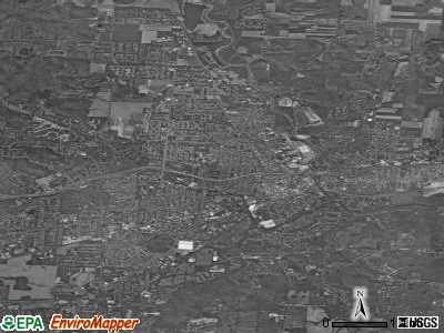 Newark satellite photo by USGS