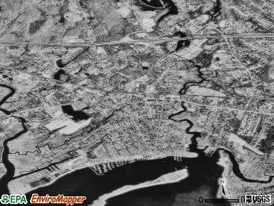 Clinton satellite photo by USGS