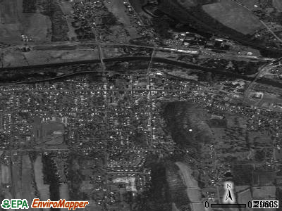 Palmyra satellite photo by USGS